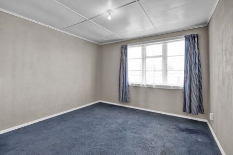 Photo of property in 2 Waihi Road, Hawera, 4610