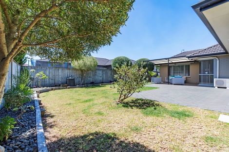 Photo of property in 13 Amapur Place, Flat Bush, Auckland, 2019