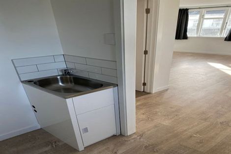 Photo of property in 20 Oakland Street, Northcote, Christchurch, 8052