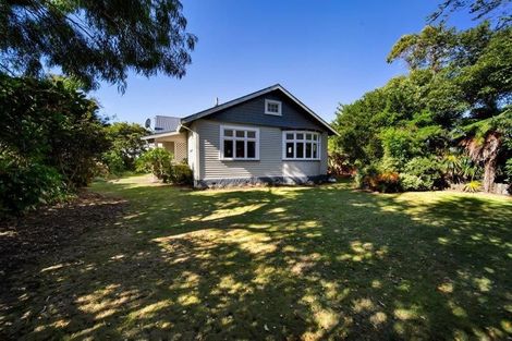 Photo of property in 14 Douglas Street, Hawera, 4610
