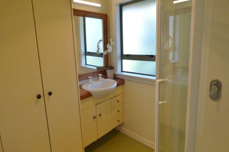 Photo of property in 1282 Whangaparaoa Road, Army Bay, Whangaparaoa, 0930