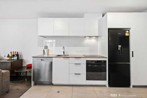 Photo of property in Pinnacle Apartments, E904/160 Victoria Street, Te Aro, Wellington, 6011