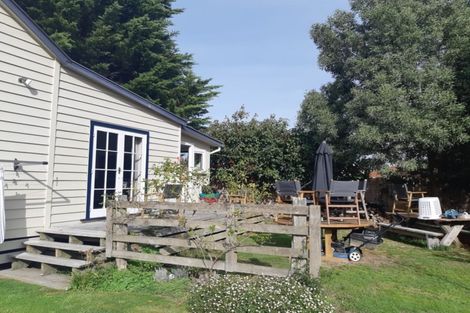 Photo of property in 20a Malcolm Street, Martinborough, 5711