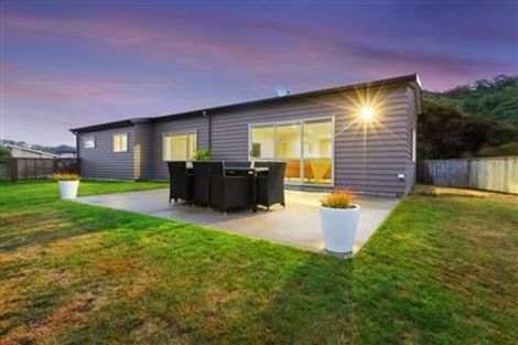 Photo of property in 4 Gennaker Lane, Whitby, Porirua, 5024