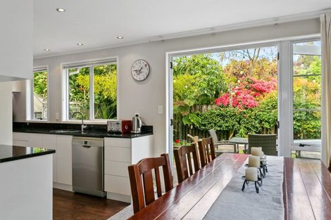 Photo of property in 4 Richmond Avenue, Richmond Heights, Taupo, 3330