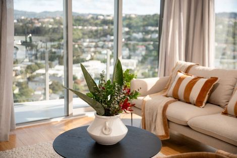 Photo of property in 93a Nevay Road, Miramar, Wellington, 6022