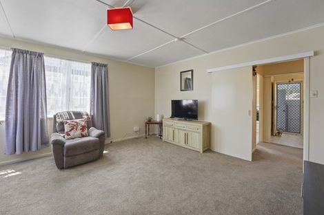 Photo of property in 11 Cole Street, Naenae, Lower Hutt, 5011