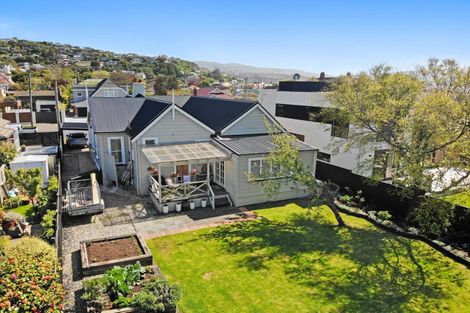 Photo of property in 24 Albert Street, Saint Clair, Dunedin, 9012