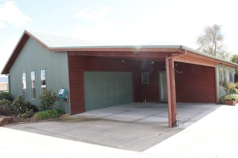 Photo of property in 4 Queen Street, Winton, 9720