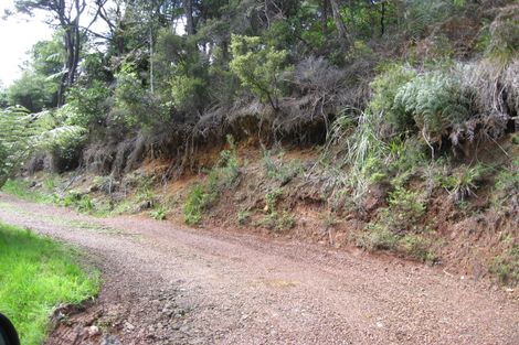 Photo of property in 64 Whatipu Road, Huia, Auckland, 0604