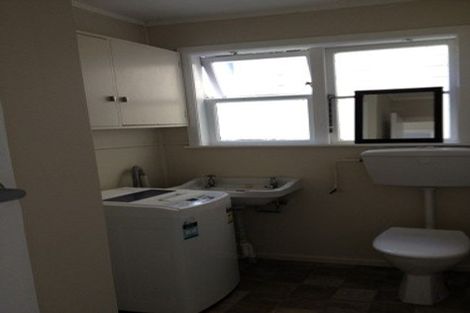 Photo of property in 5/15 Brougham Street, Mount Victoria, Wellington, 6011