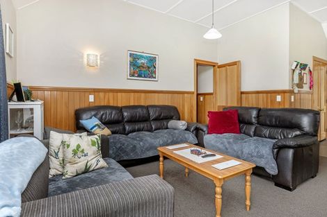 Photo of property in 27/30 Sorrento Drive, Rangatira Park, Taupo, 3330