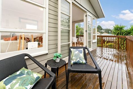 Photo of property in 123 Browns Bay Road, Browns Bay, Auckland, 0630