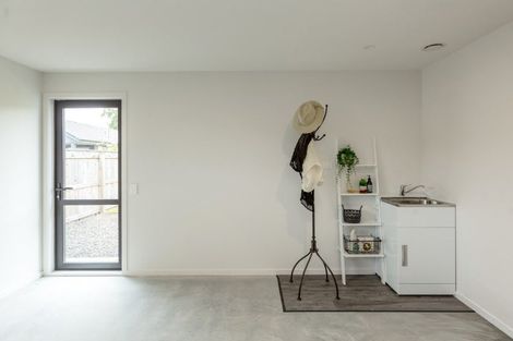 Photo of property in 15 Farley Avenue, Greytown, 5712