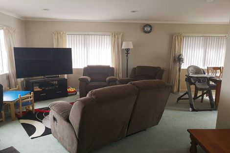 Photo of property in 19 Limerick Place, Dannemora, Auckland, 2016