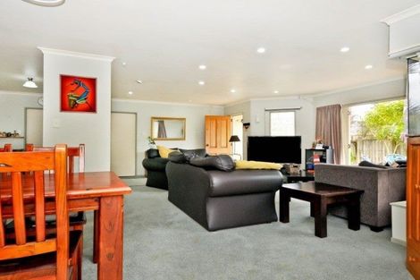 Photo of property in 33c Lake Crescent, Hamilton Lake, Hamilton, 3204