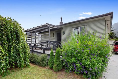 Photo of property in 54 Centennial Avenue, Te Aroha, 3320