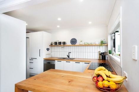 Photo of property in 14 Kingswood Road, Brookfield, Tauranga, 3110