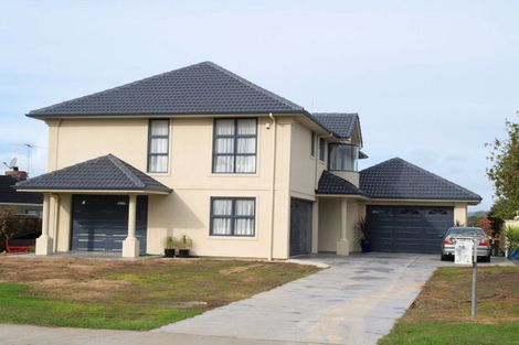 Photo of property in 56 Alexander Street, Cockle Bay, Auckland, 2014