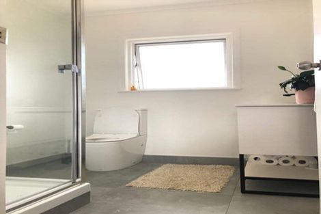 Photo of property in 1/11 Dinglebank Road, Mount Wellington, Auckland, 1060