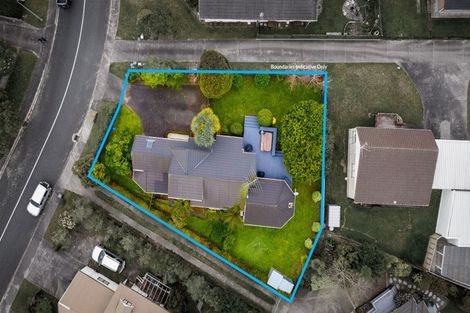 Photo of property in 50 Halberg Street, Glenfield, Auckland, 0629