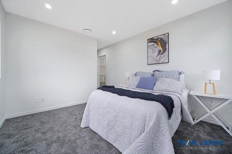 Photo of property in 8 Kakau Lane, Flat Bush, Auckland, 2019