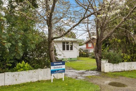 Photo of property in 47 Hussey Street, Waverley, 4510