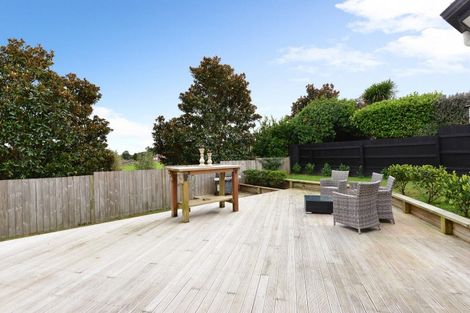 Photo of property in 16 Palm Grove Drive, Western Heights, Hamilton, 3200