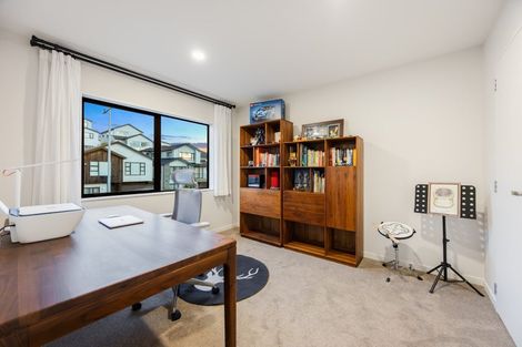 Photo of property in 41 Windlass Street, Long Bay, Auckland, 0630