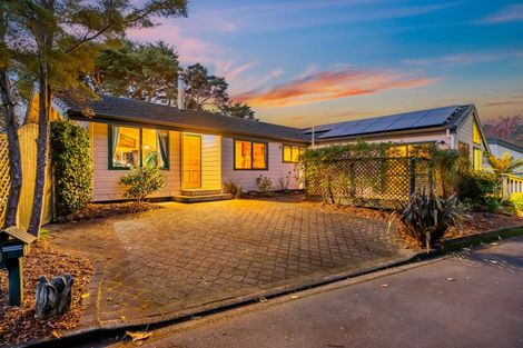 Photo of property in 19 Carlow Grove, Birchville, Upper Hutt, 5018