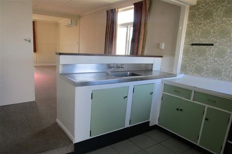 Photo of property in 911 Dufferin Street, Akina, Hastings, 4122