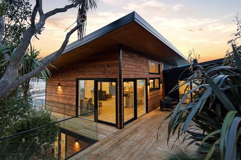 Photo of property in 43 Jacksons Road, Lyttelton, 8082