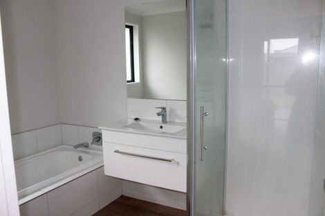 Photo of property in 6 Air Race Lane, Halswell, Christchurch, 8025