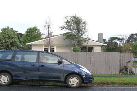 Photo of property in 1/18 Birdwood Road, Swanson, Auckland, 0612