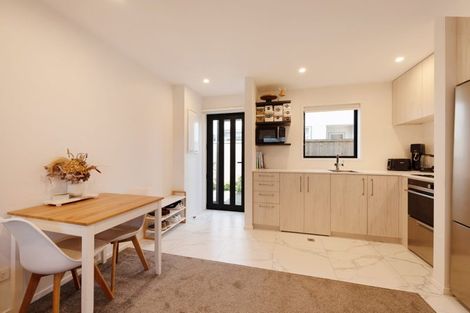 Photo of property in 4b Avon Street, Waterloo, Lower Hutt, 5011