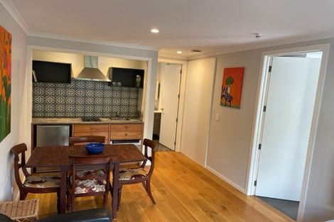 Photo of property in 26 The Terrace, Herald Island, Auckland, 0618