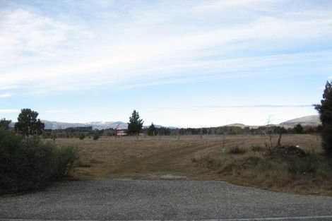 Photo of property in 41 Riverbank Road, Wanaka, 9382