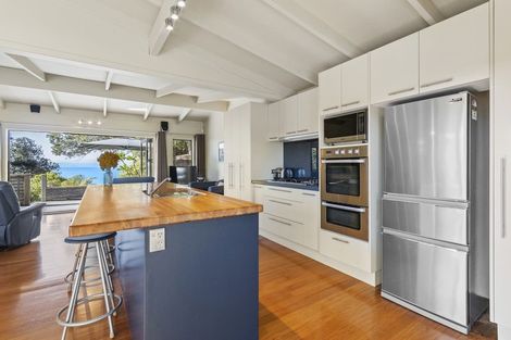 Photo of property in 203 Howard Road, Orere Point, 2585