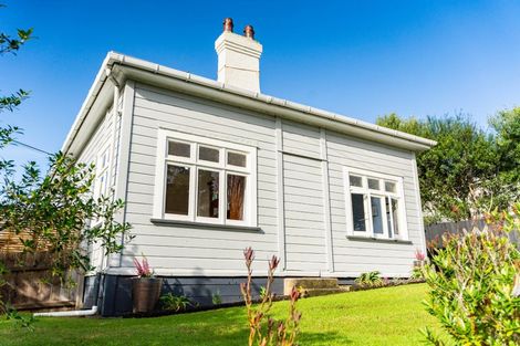 Photo of property in 48 Hurndall Street East, Maungaturoto, 0520