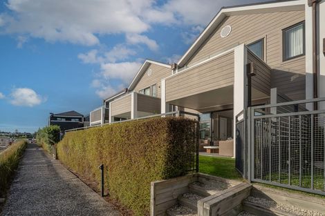 Photo of property in 7/6 The Marina, Tairua, 3508