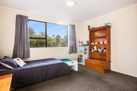 Photo of property in 8 Eclipse Lane, Whitby, Porirua, 5024