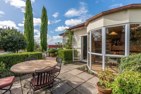 Photo of property in 145 Clarence Street, Hamilton Lake, Hamilton, 3204