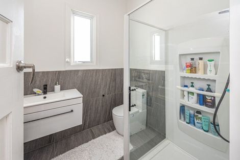 Photo of property in 3a Pharazyn Street, Gonville, Whanganui, 4500