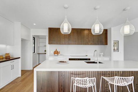 Photo of property in 16 Rich Rise, Havelock North, 4130