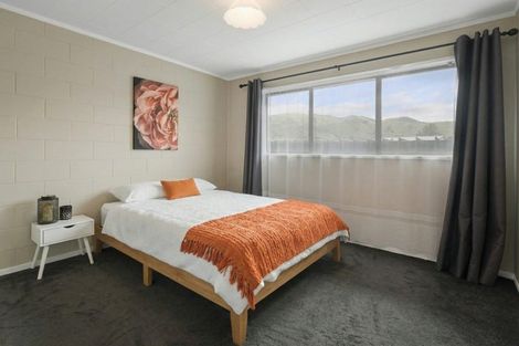 Photo of property in 6b Washington Square, Paeroa, 3600