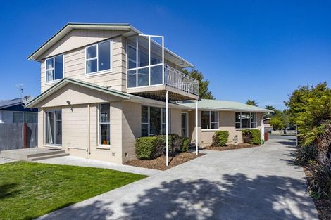 Photo of property in 6 Birdling Place, Halswell, Christchurch, 8025