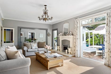 Photo of property in 90 Iranui Road, Inner Kaiti, Gisborne, 4010