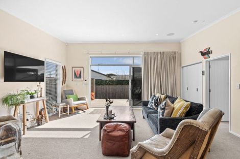 Photo of property in 15a Esther Street, Martinborough, 5711