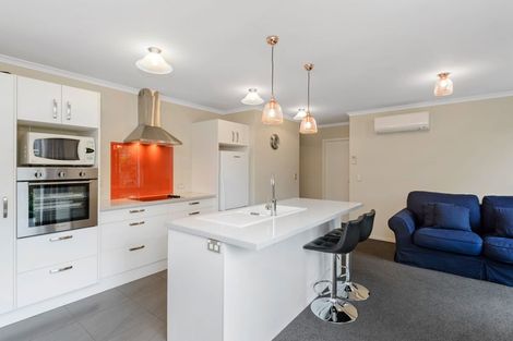 Photo of property in 8 Moncks Bay Lane, Moncks Bay, Christchurch, 8081