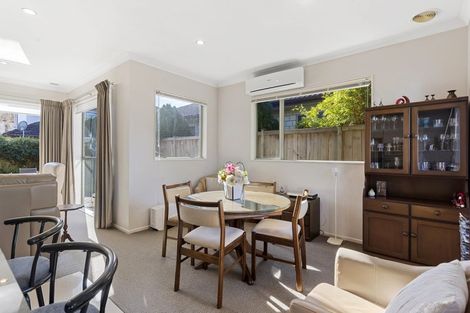 Photo of property in 76 Baverstock Road, Flat Bush, Auckland, 2016